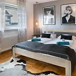 Zaehringen Апартаменты *